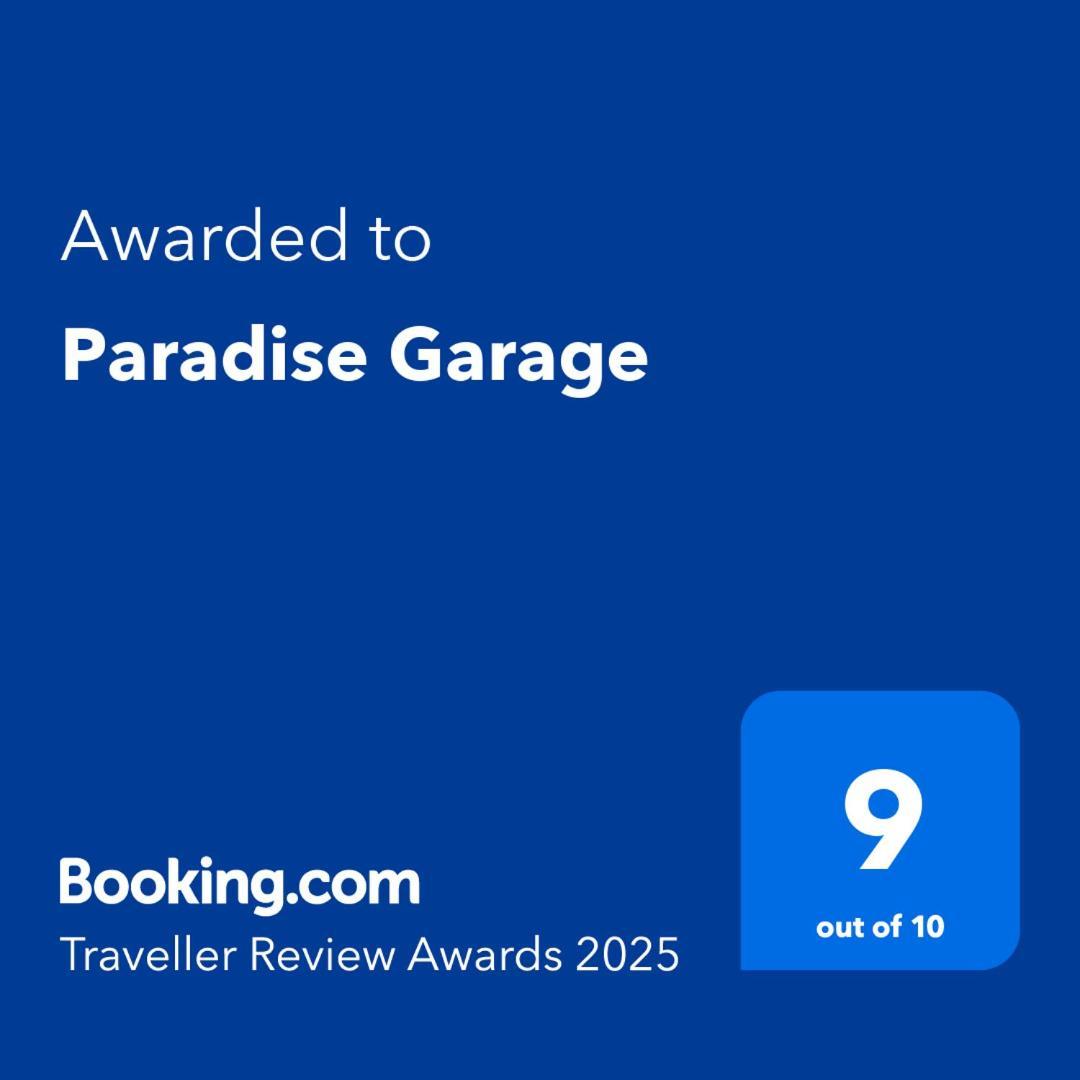 Paradise Garage ヒルヴァーレンベーク エクステリア 写真